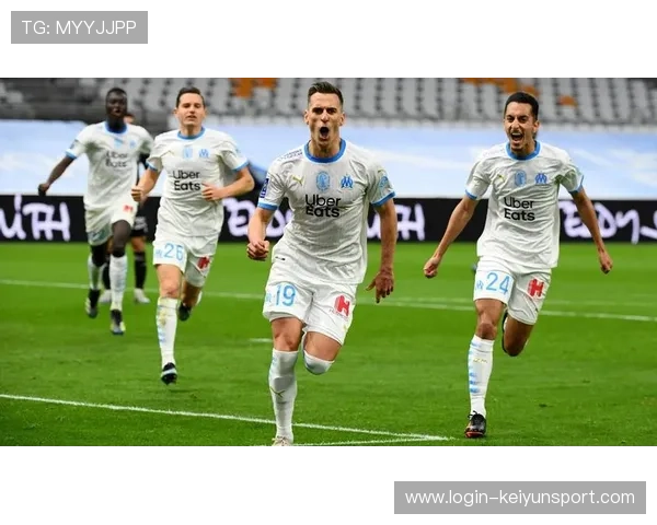 法甲联赛中场控球率持续提升，比赛理念革新，法甲中场新星