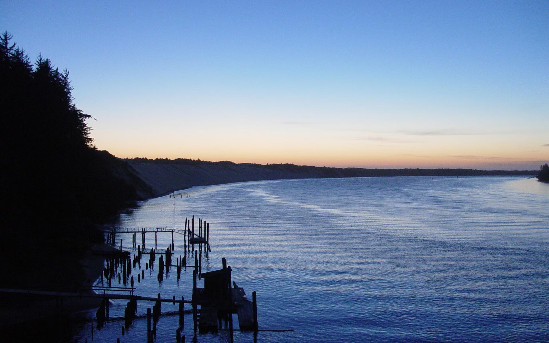 鹈鹕组织球队内部对抗提升实战感觉,鹈鹕队中文网